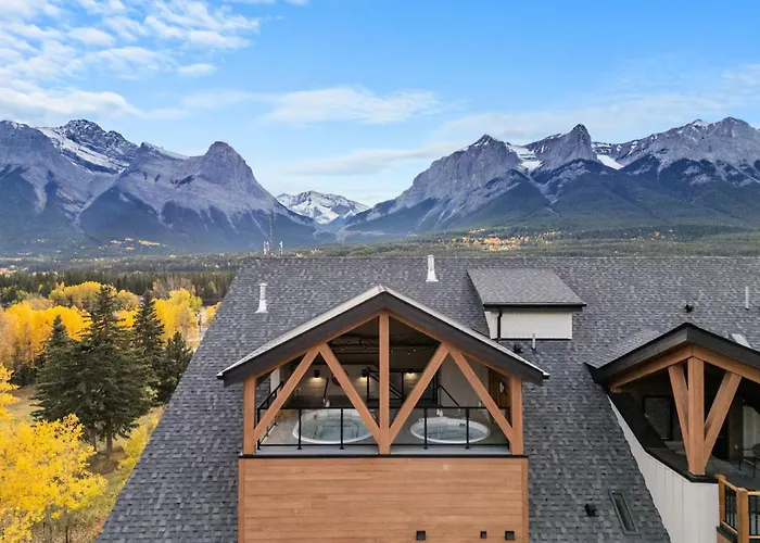 Golden Ridge Collection Aparthotel Canmore