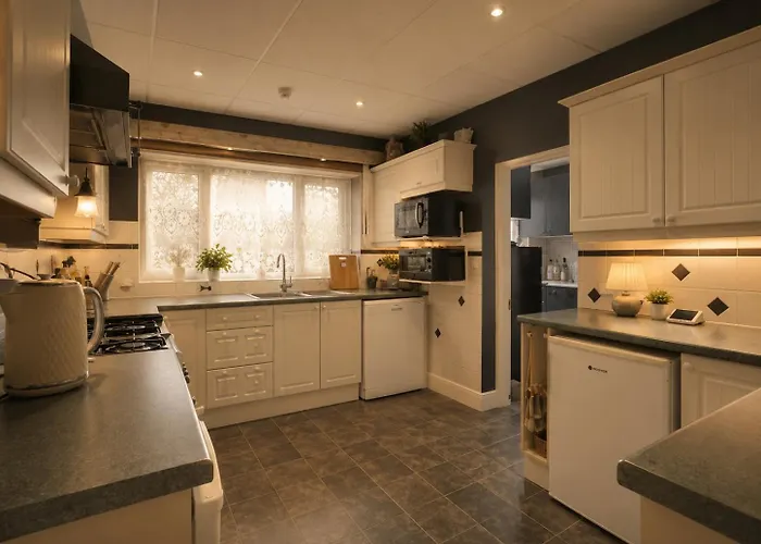 Argyle Lodge Self Catering Guest House Southampton