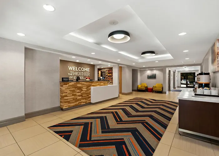 Hampton Inn & Suites Fort Belvoir Alexandria South Woodlawn 