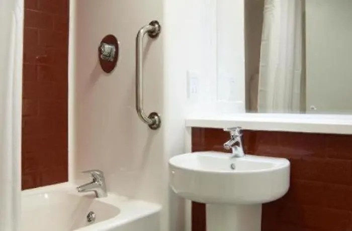 Travelodge Birmingham Fort Dunlop