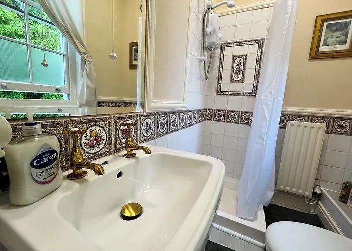 Mossley Hill Retreat Hotel Liverpool