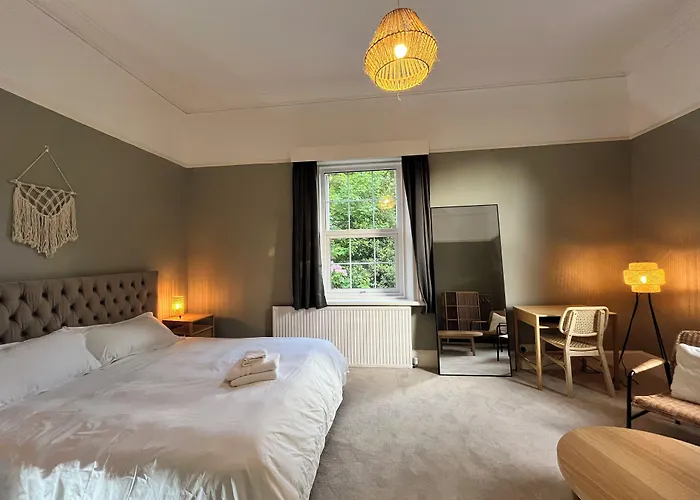 Mossley Hill Retreat Hotel Liverpool