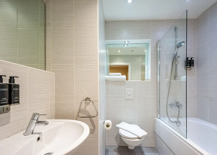 Roomzzz Leeds Headingley