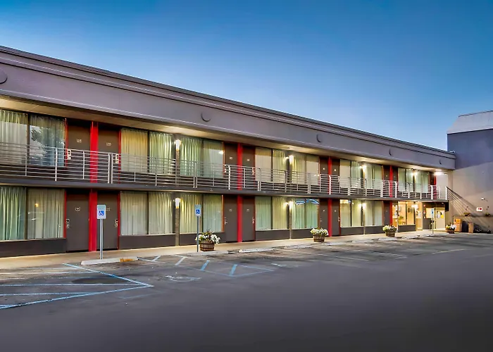 Motel 6 Louisville, Ky- Airport/ Fair Expo