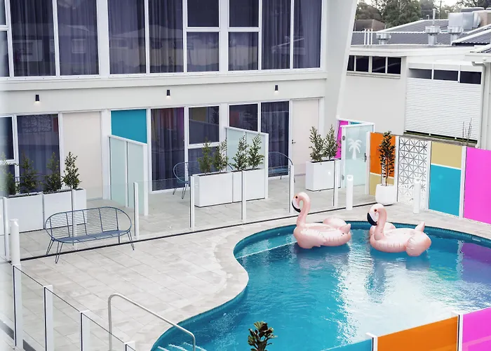 Peninsula Hotel Motel Adelaide