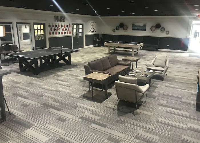 Hillside Crossing Hotel Nashville