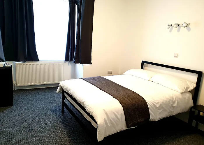 Wanstead Hotel London