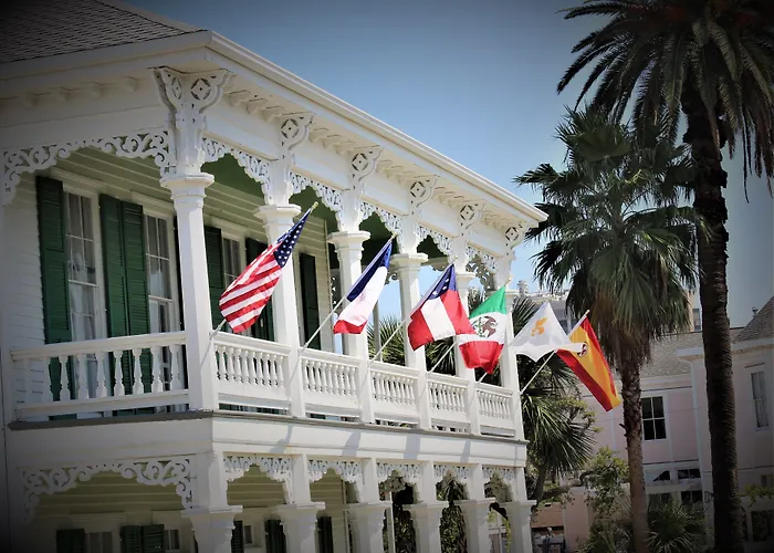 The George Manor Bed & Breakfast Galveston