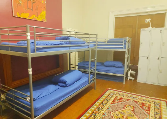 Embassie Backpackers Hostel Liverpool