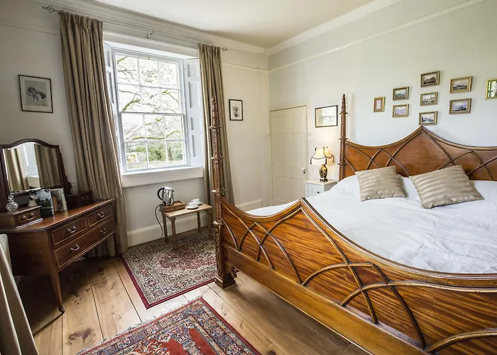Grosvenor Villa Bath