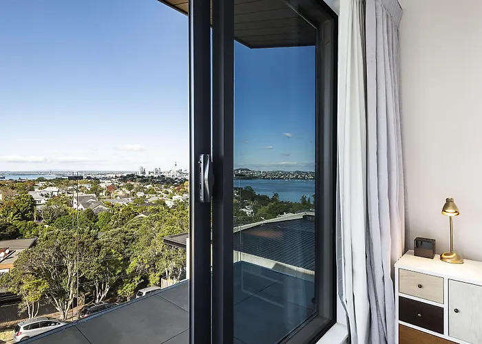 Fernz Motel & Apartments Birkenhead Auckland