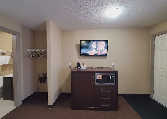 Royal Lodge Edmonton