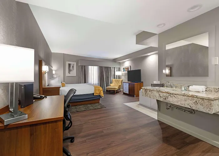 Best Western On The Avenue Buffalo