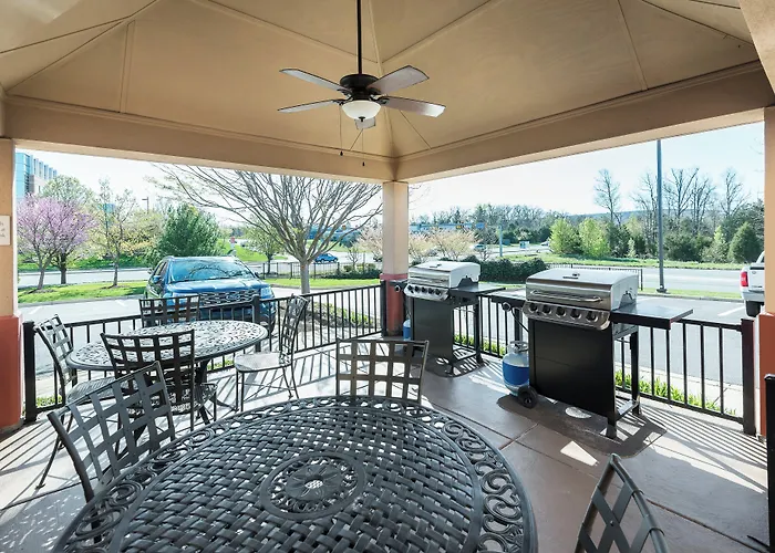 Candlewood Suites Sterling By Ihg