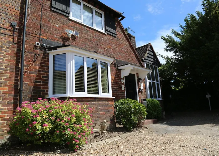 Debden Guest House London