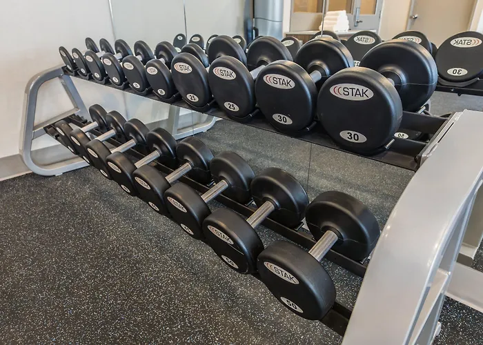 Holiday Inn Express Toronto-North York By Ihg