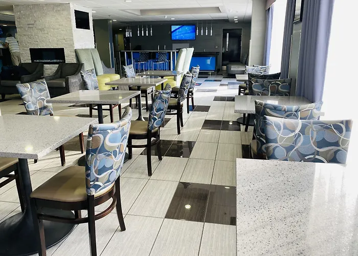 Wyndham Garden Charlotte Airport Southeast Hotel