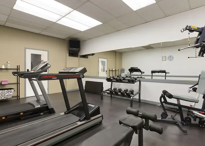 Days Inn By Wyndham Calgary South