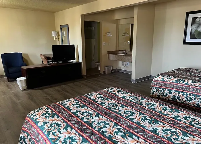 Travel Inn Motel Hartford