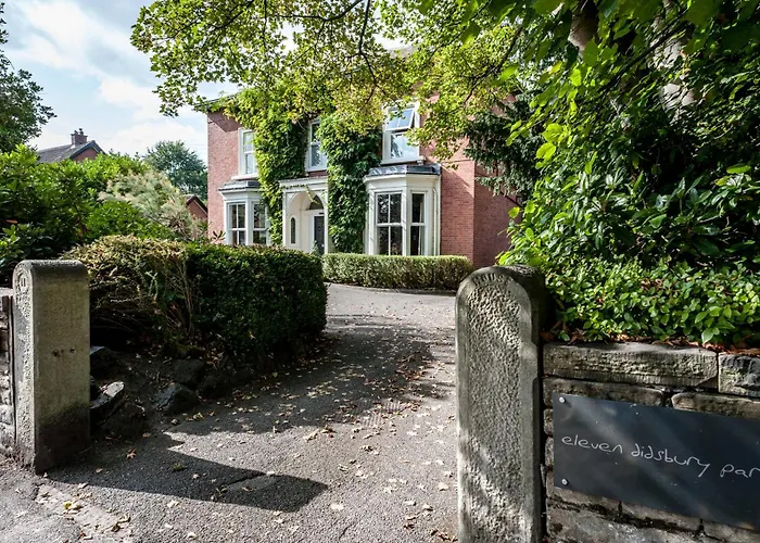 Hotels with Free ParkingEleven Didsbury Park