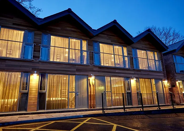 The Boathouse Inn & Riverside Rooms Chester