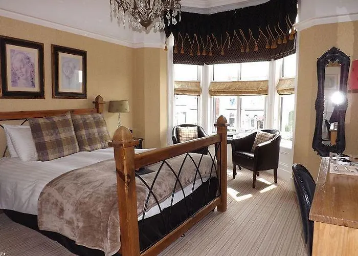 The Ambassador Townhouse Hotel Southport