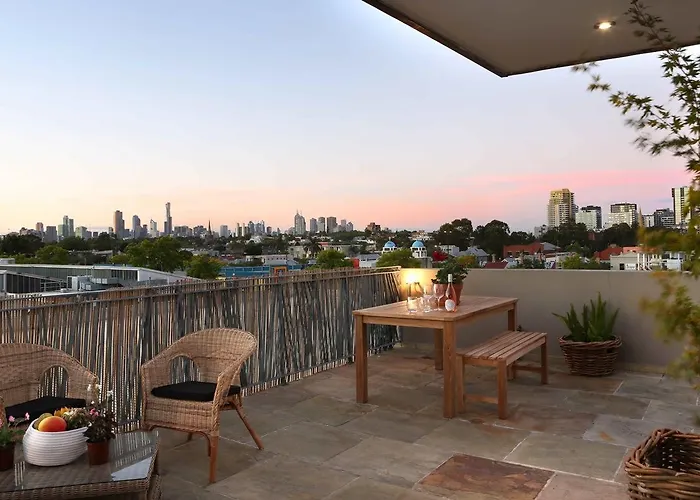 Saint George - The Townhouse Villa Melbourne