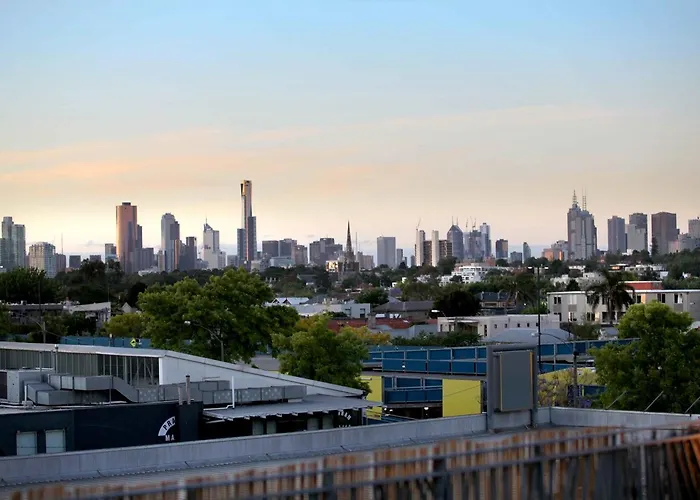 Saint George - The Townhouse Villa Melbourne