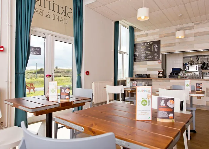 Yha Manorbier Hostel Tenby