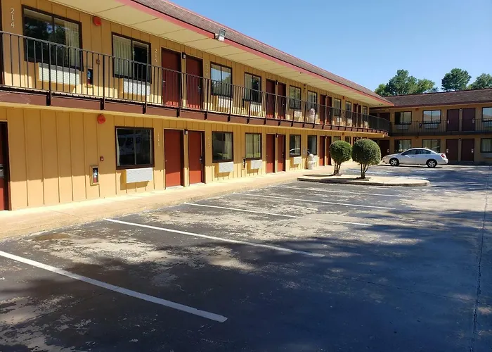 Super 7 Inn Memphis