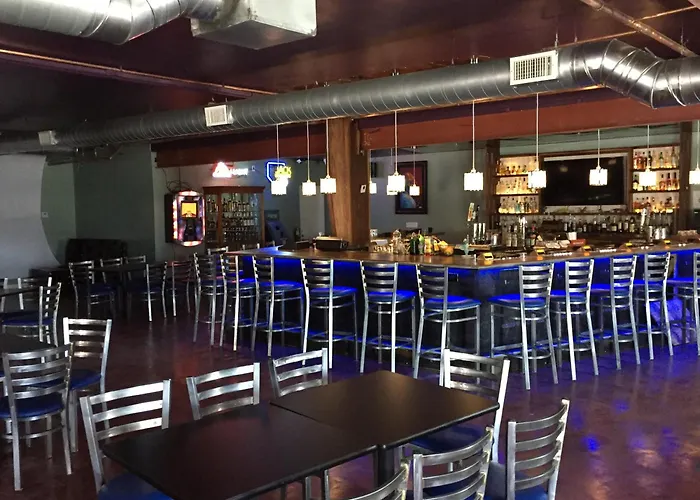 Hotels with Free ParkingThunderbird Boutique (Adults Only)