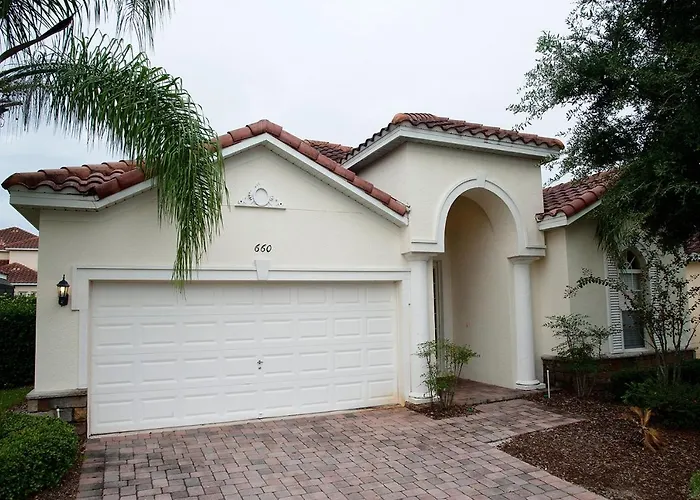 Four-Bedroom Pool Home Kissimmee Orlando